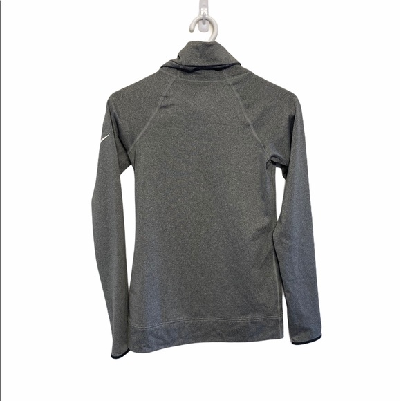 Nike Pro Dri Fit cowl pullover - Picture 3 of 9